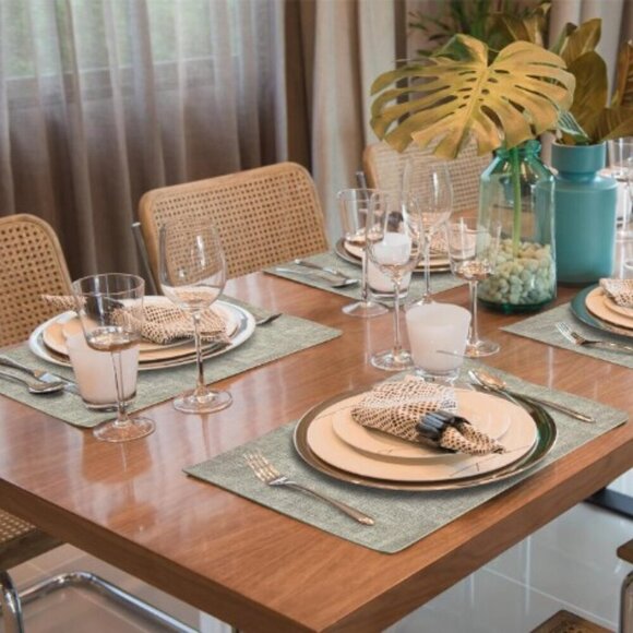 NEW 4 FAUX LEATHER PLACEMATS & COASTERS REVERSIBLE HEAT-RESISTANT BLACK & GRAY - Picture 5 of 13